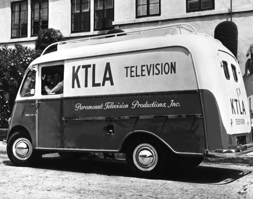 KTLA Mobile Unit 1949 On the Paramount lot rs.jpg